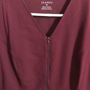 Jaanuu NWOT Scrub Set Sz M